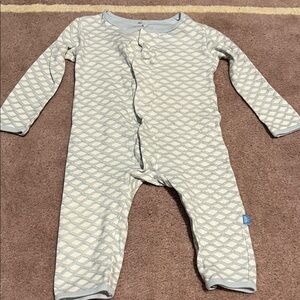 6-9M or 16-19 lbs Footless Magnetic Me